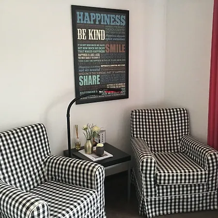 Hotel Rugs 4*