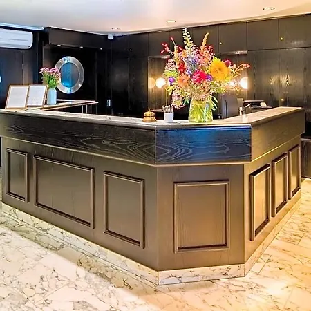 Rugs Otel 4*
