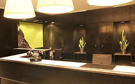 Otel Rugs 4*