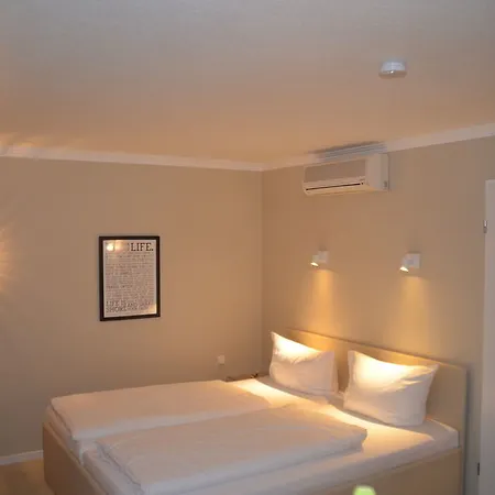 Otel Rugs