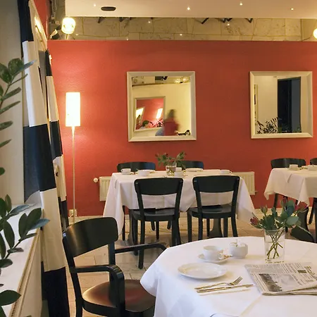 Hotel Rugs Keulen